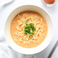 Nissin Pasta Express Spaghetti In An Instant Creamy Carbonara - 60g